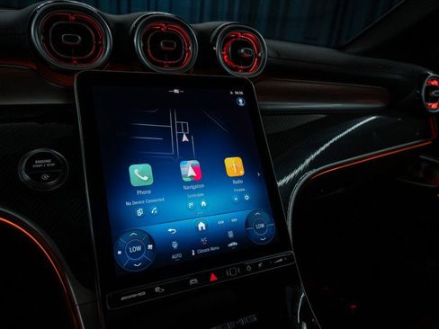 New 2025 Mercedes-Benz GLC 43 AMG 4MATIC image 19