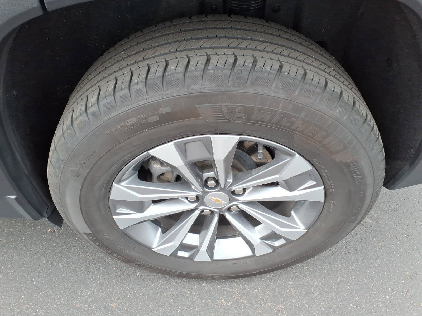 Used 2025 Chevrolet Equinox LT AWD/4WD image 21