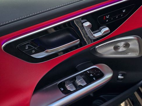 New 2026 Mercedes-Benz C 300 4MATIC Sedan image 37