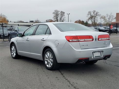 Used 2012 Lincoln MKZ image 5
