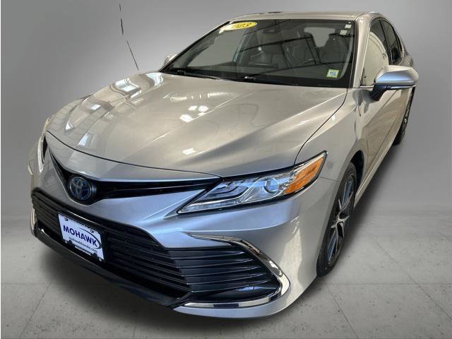 Used 2023 Toyota Camry XLE FWD image 1
