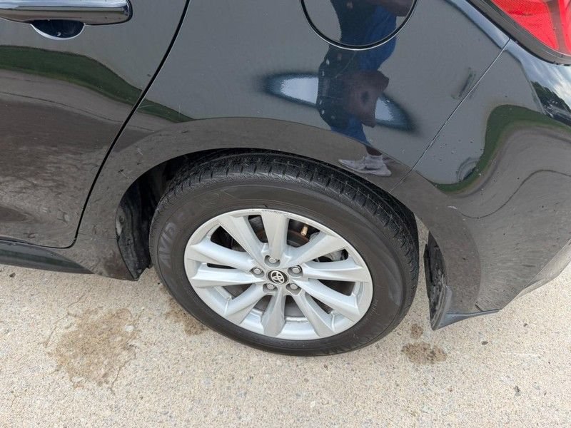 Used 2024 Toyota Corolla SE FWD image 6