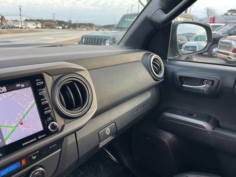 Used 2020 Toyota Tacoma TRD Pro image 29