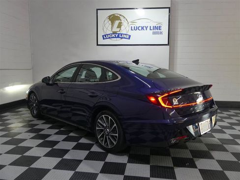 Used 2020 Hyundai Sonata Limited w/ Cargo Package FWD image 11
