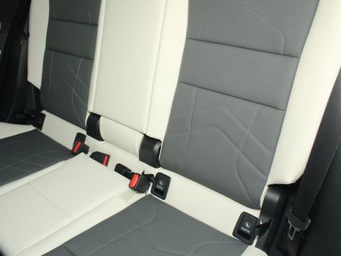 New 2026 BMW X2 xDrive28i w/ M Sport Package image 20