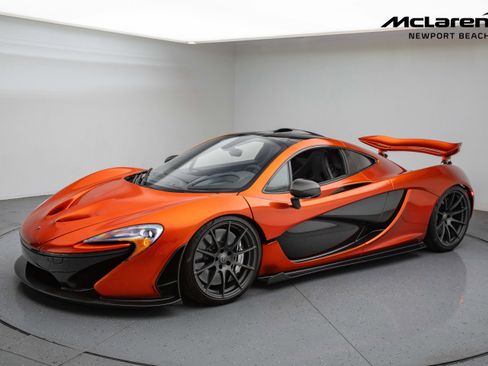 Used 2015 McLaren P1 RWD image 15