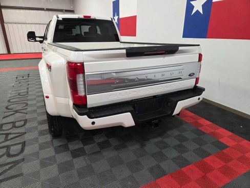 Used 2019 Ford F350 Platinum w/ Platinum Ultimate Package image 13