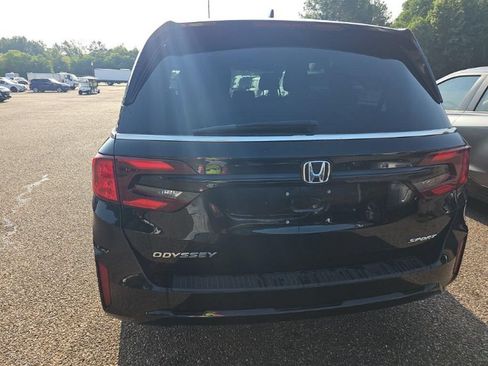 Used 2025 Honda Odyssey Sport-L image 3