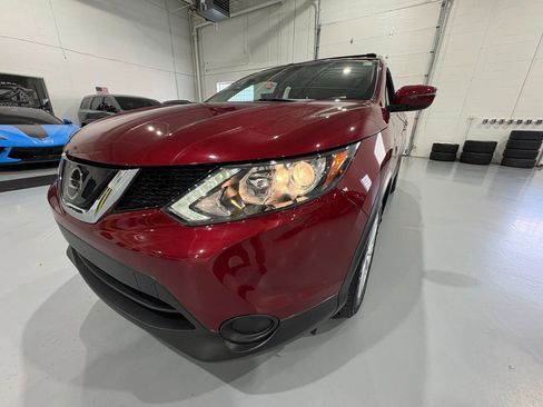 Used 2019 Nissan Rogue Sport SV AWD/4WD image 45