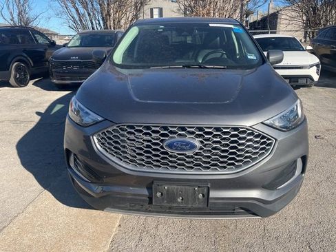 Used 2024 Ford Edge SEL image 5