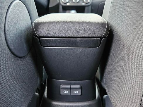 Used 2025 Nissan Kicks Play S image 16