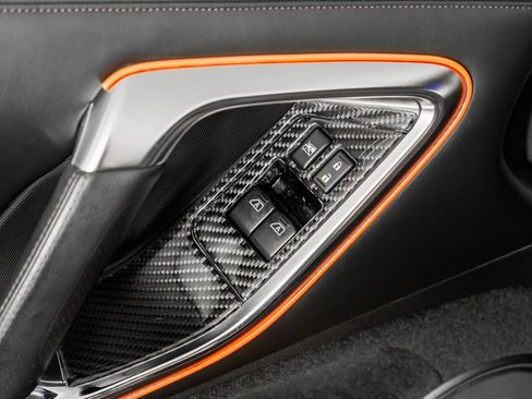 Used 2009 Nissan GT-R Premium image 49