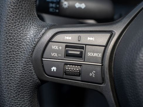 Certified 2023 Honda HR-V LX image 25