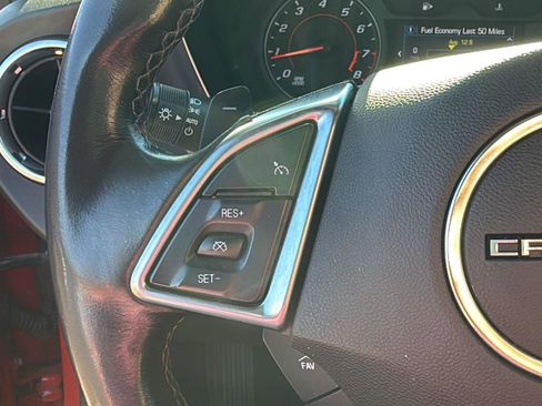 Used 2021 Chevrolet Camaro LT image 9