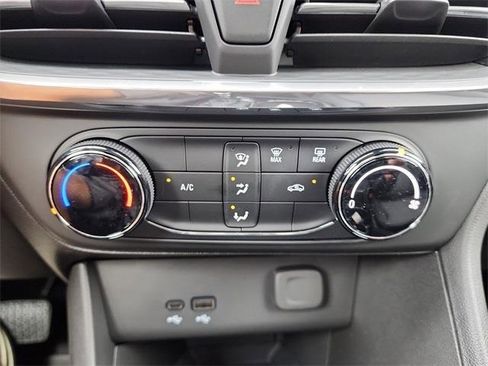 New 2026 Buick Encore GX Preferred image 21