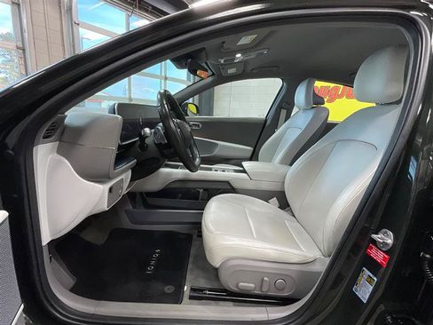 Used 2024 Hyundai Ioniq 6 SEL AWD/4WD image 10