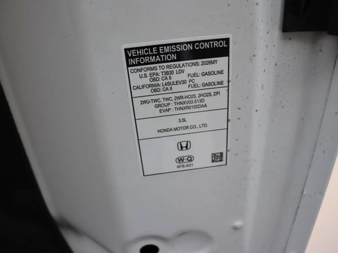 Used 2026 Honda Pilot Elite image 7