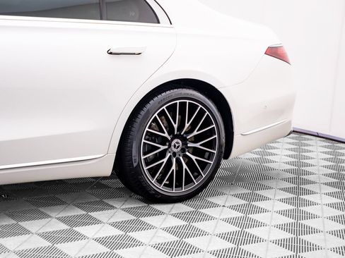 Used 2021 Mercedes-Benz S 580 4MATIC Sedan image 33