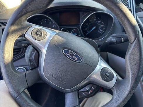 Used 2014 Ford Escape SE image 6