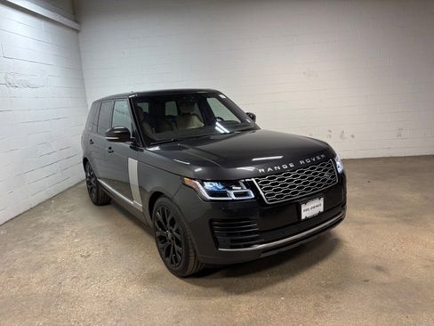 Used 2022 Land Rover Range Rover Westminster Edition image 4