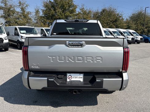 Used 2024 Toyota Tundra Limited image 6