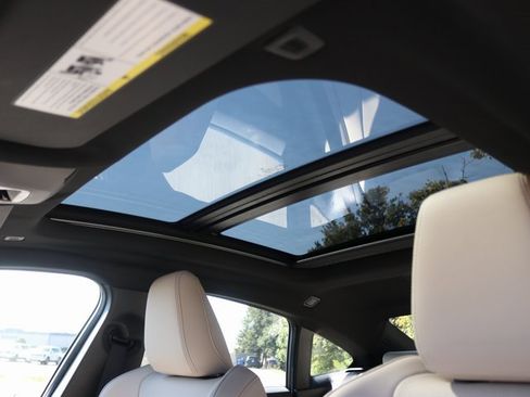 New 2026 BMW 228i xDrive w/ Technology Package image 24