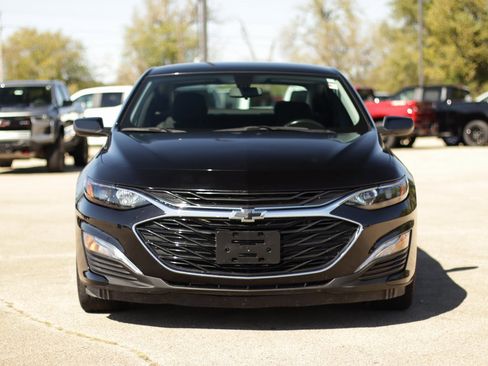 Certified 2022 Chevrolet Malibu RS image 2