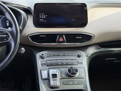 Used 2022 Hyundai Santa Fe SEL w/ Convenience + Premium Package image 16