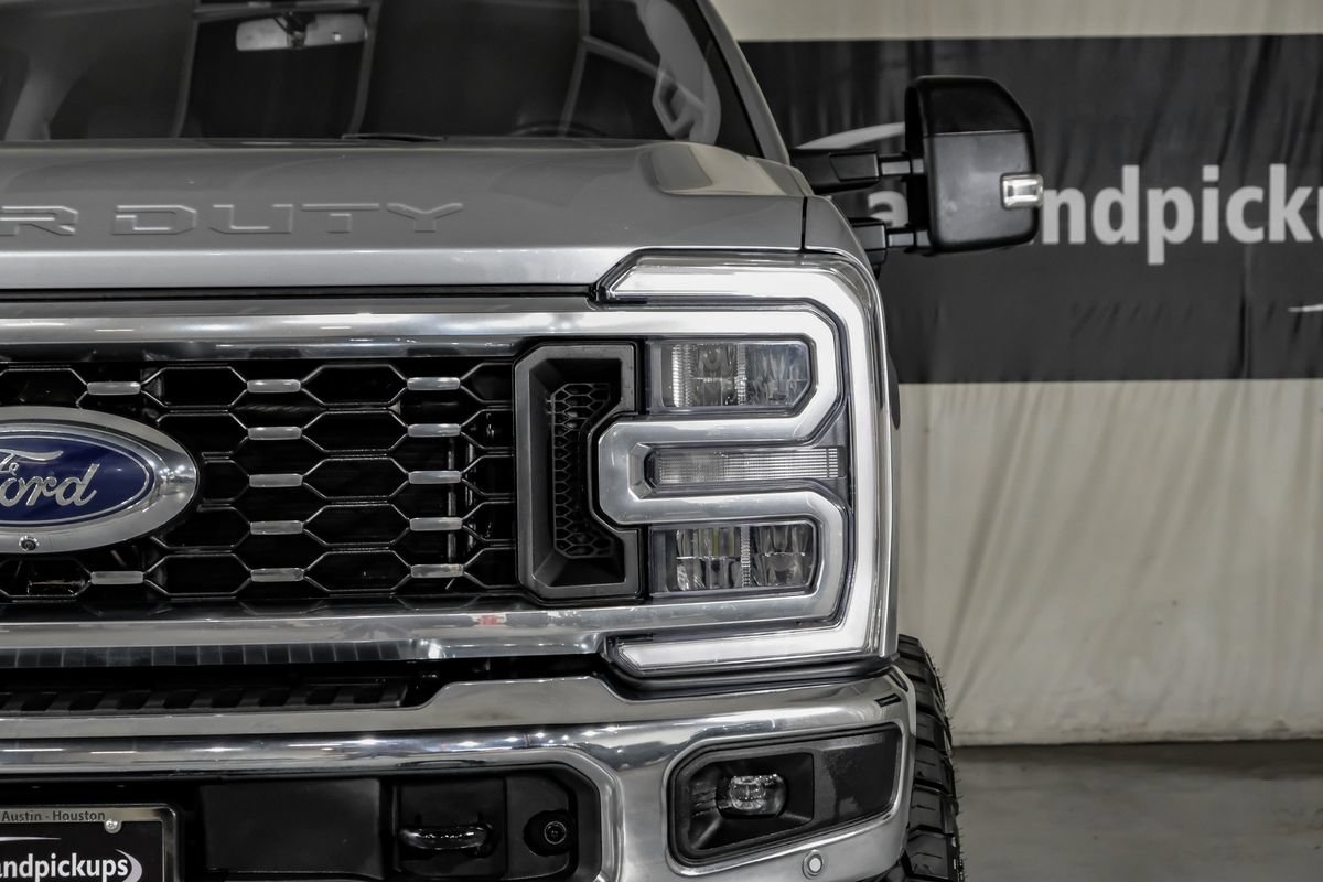 Used 2024 Ford F350 Lariat w/ Lariat Ultimate Package AWD/4WD image 42
