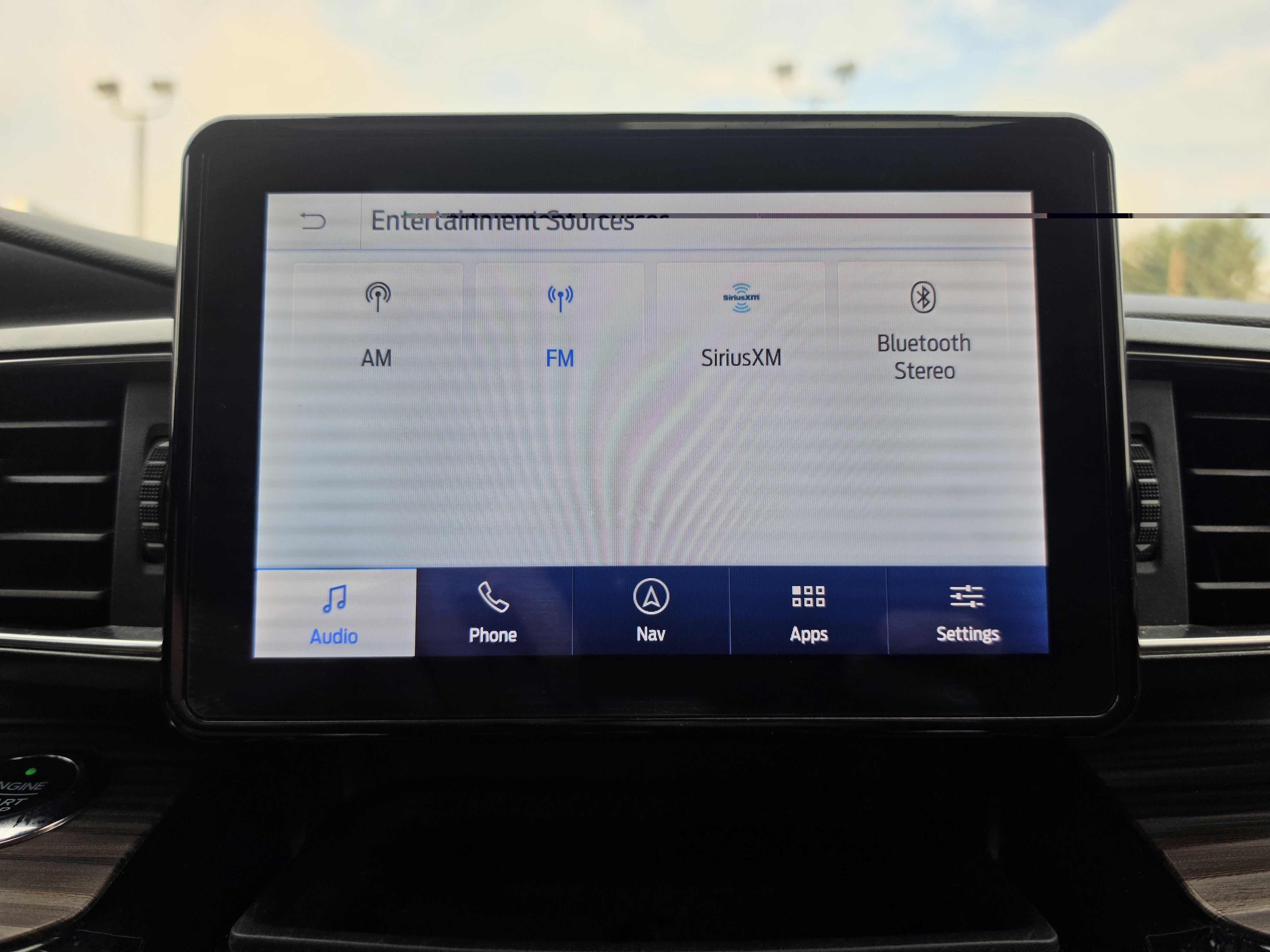Used 2021 Ford Explorer Limited w/ Equipment Group 301A AWD/4WD image 29