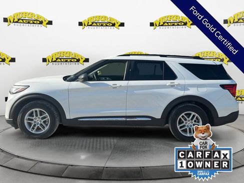 Used 2025 Ford Explorer Active w/ Active Comfort Package RWD image 3