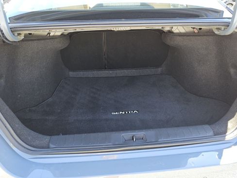 Used 2024 Nissan Sentra SV w/ SV Premium Package FWD image 6