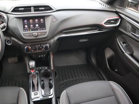 Used 2023 Chevrolet TrailBlazer RS image 12