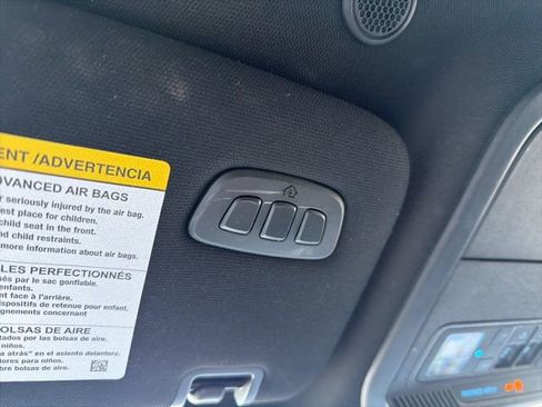 Used 2025 Ford Explorer ST image 44