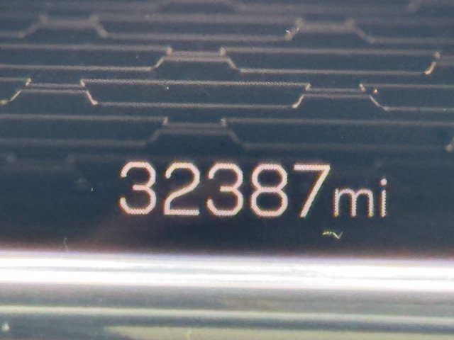 Certified 2025 GMC Sierra EV Denali AWD/4WD image 32