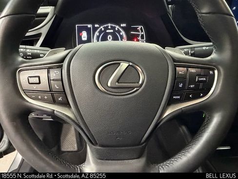Used 2024 Lexus ES 350 w/ Premium Package FWD image 32