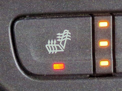 Used 2019 GMC Canyon SLT w/ Trailering Package image 24