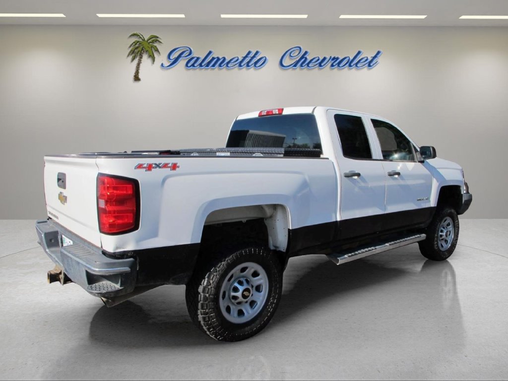 Used 2015 Chevrolet Silverado 2500 W/T w/ WT Convenience Package AWD/4WD image 3