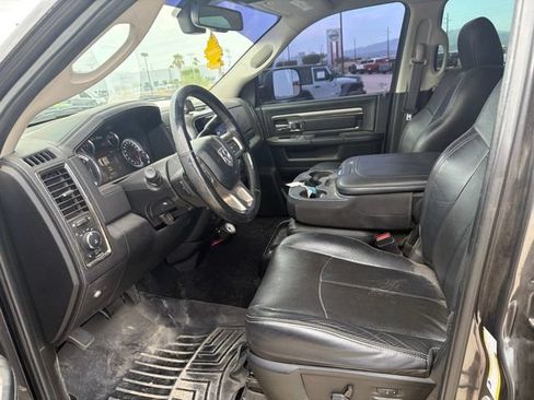 Used 2018 RAM 3500 Laramie w/ Sport Appearance Group AWD/4WD image 5