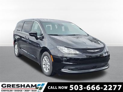New 2025 Chrysler Voyager LX