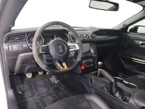 Used 2018 Ford Mustang Shelby GT350 w/ Convenience Package image 38