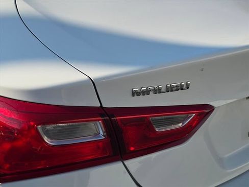 Certified 2024 Chevrolet Malibu LT FWD image 21