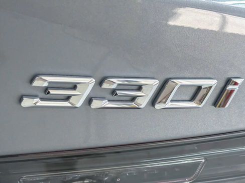 Used 2025 BMW 330i xDrive 330i xDrive w/ Convenience Package image 27