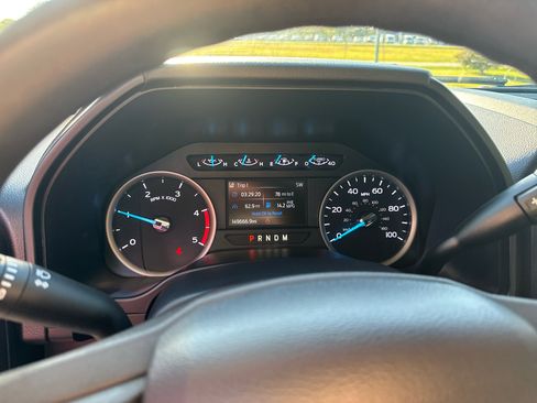 Used 2020 Ford F350 XLT w/ XLT Premium Package image 19