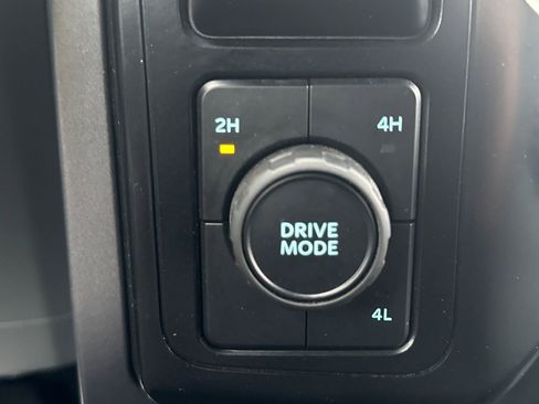 Used 2024 Ford F150 XLT image 22