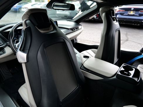 Used 2015 BMW i8 image 53