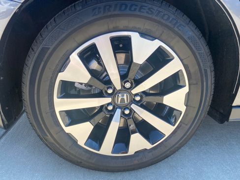Certified 2026 Honda Odyssey EX-L image 27