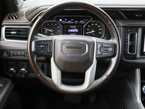 Certified 2021 GMC Yukon Denali w/ Denali Premium Package RWD image 14