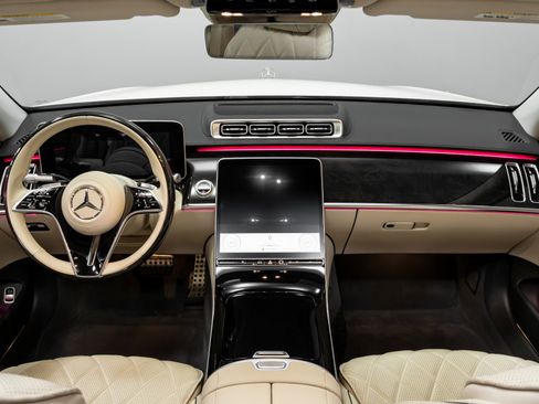 Used 2023 Mercedes-Benz S 580 4MATIC Sedan image 11