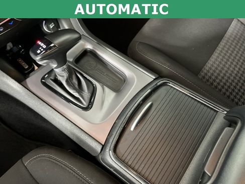 Used 2023 Dodge Charger R/T w/ Blacktop Package image 22